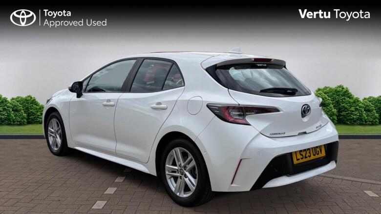 Toyota Corolla 1.8 VVT-i Hybrid Icon Tech 5dr CVT Hybrid Hatchback
